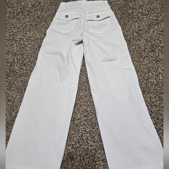 Spanx Stretch Twill Cropped Wide Leg Pants| Size XS | Cream Color - Picture 3 of 5